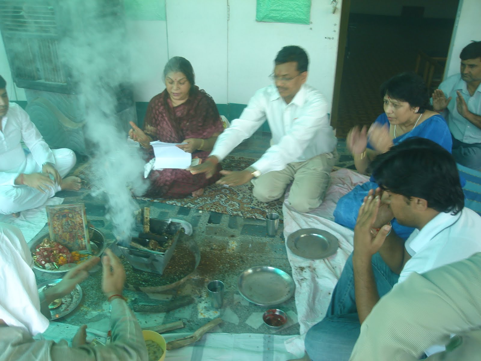 20.9.2009 Gayatri  Havan to WIN OVER CANCER