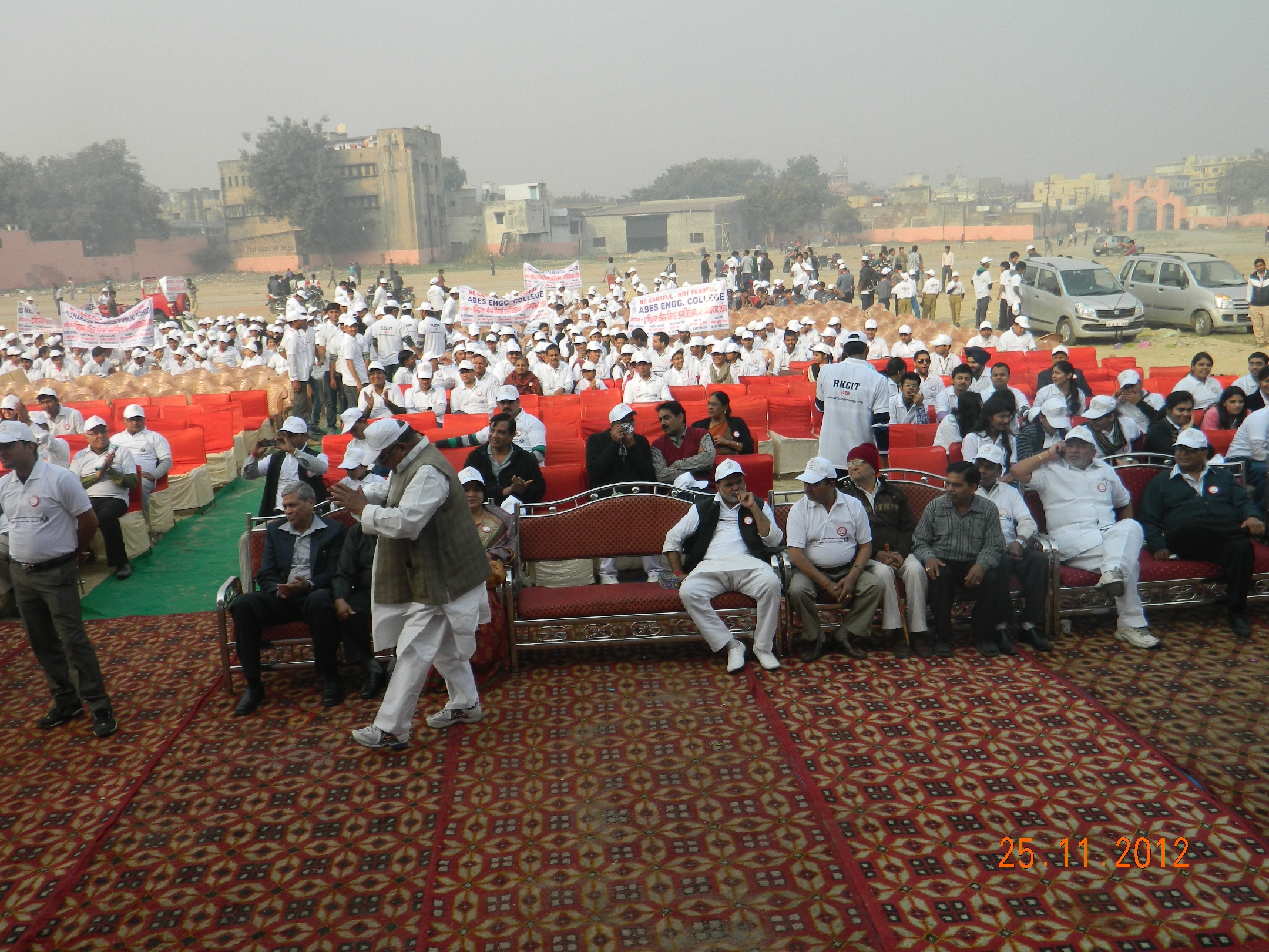 I CAN WIN WALK 2012 at Ramlila Ground, Ghantaghar, Ghaziabad on 25th November 2012