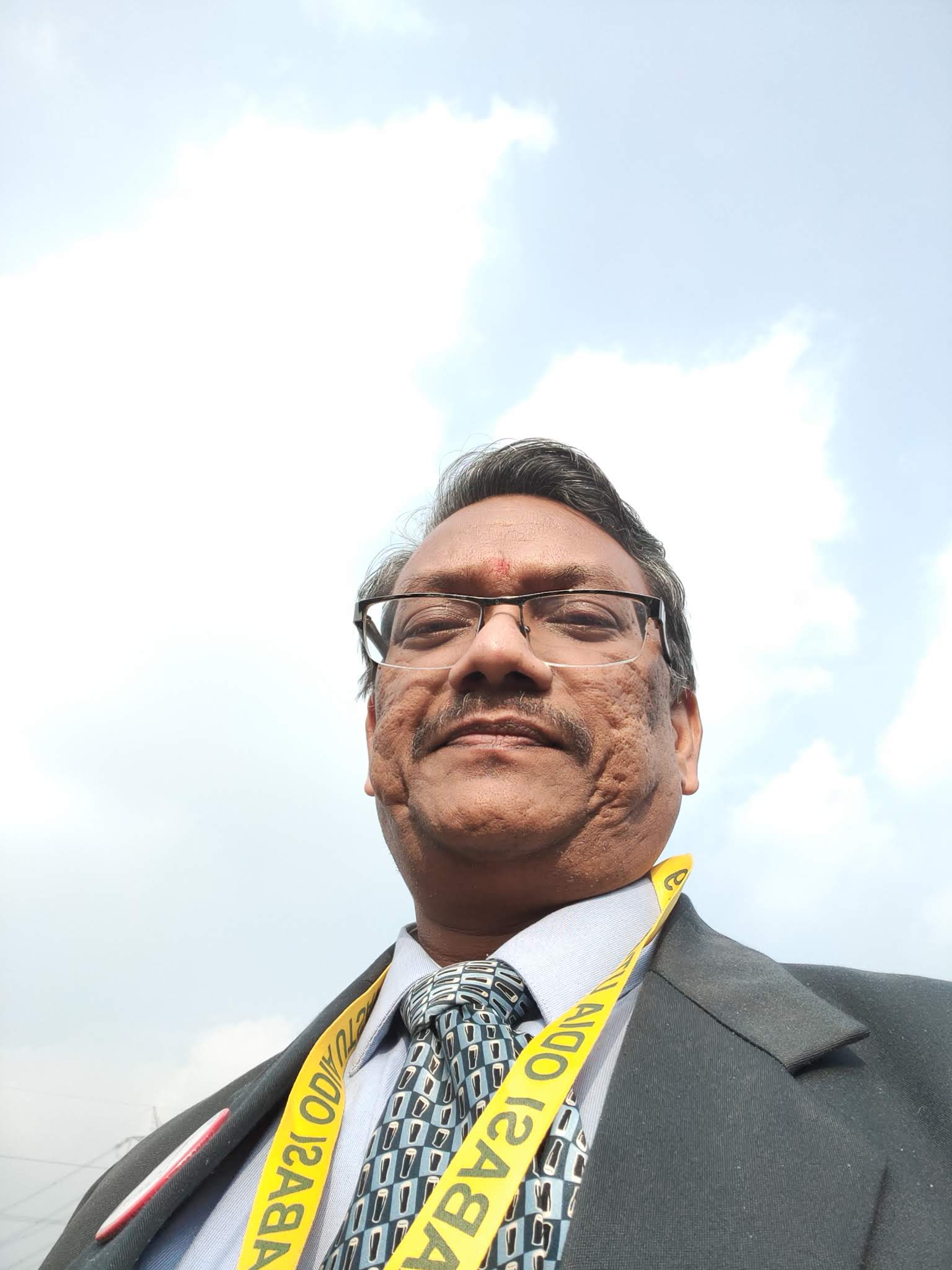 Rastriya Prabhasi Odia Paribar Award 2019 for Health to Dr Pawan Gupta on